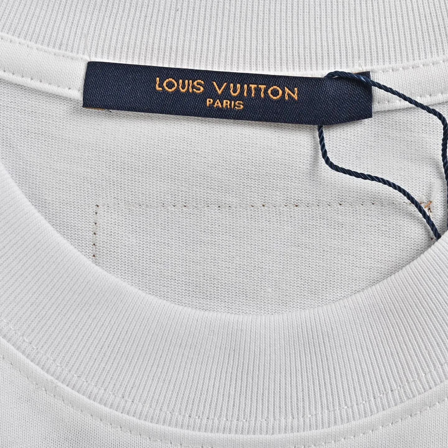 Louis Vuitton/ logo